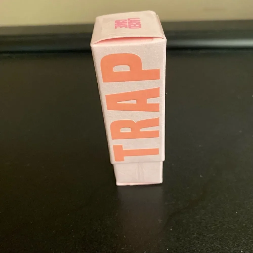 Jeffree Star Velvet Trap Lipstick Laced Cake Magnetic Case NIB PINK
